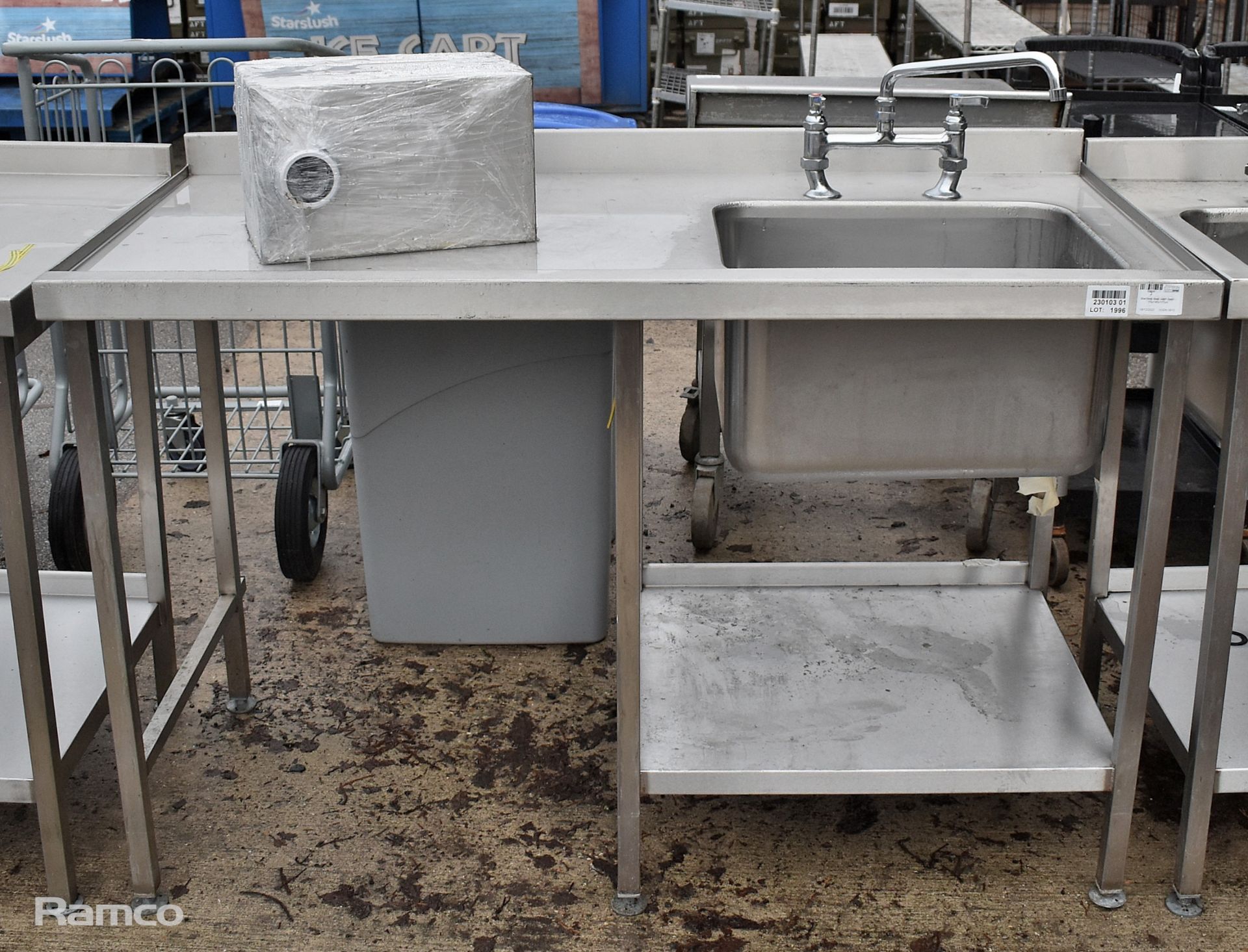 Stainless steel wash basin - 70x140x117cm