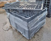 24x plastic pallets - UK standard size: 120x100cm