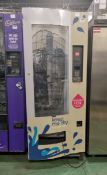 GPE DRX 30 vending machine - no key - door does not fully close
