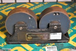 Alfred Herbert Ltd pipe roller