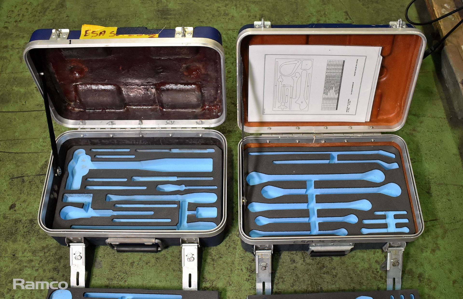 2x Blue toolboxes (empty) - 28x42x18cm - Image 2 of 3