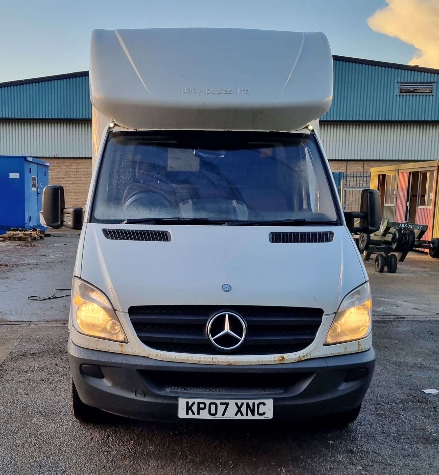 Mercedes-Benz Sprinter 311 CDI LWB Luton Box Van - 2007 - 166332 Miles - Bild 2 aus 37