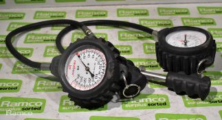 2x Newbow BA2604 tyre pressure gauges