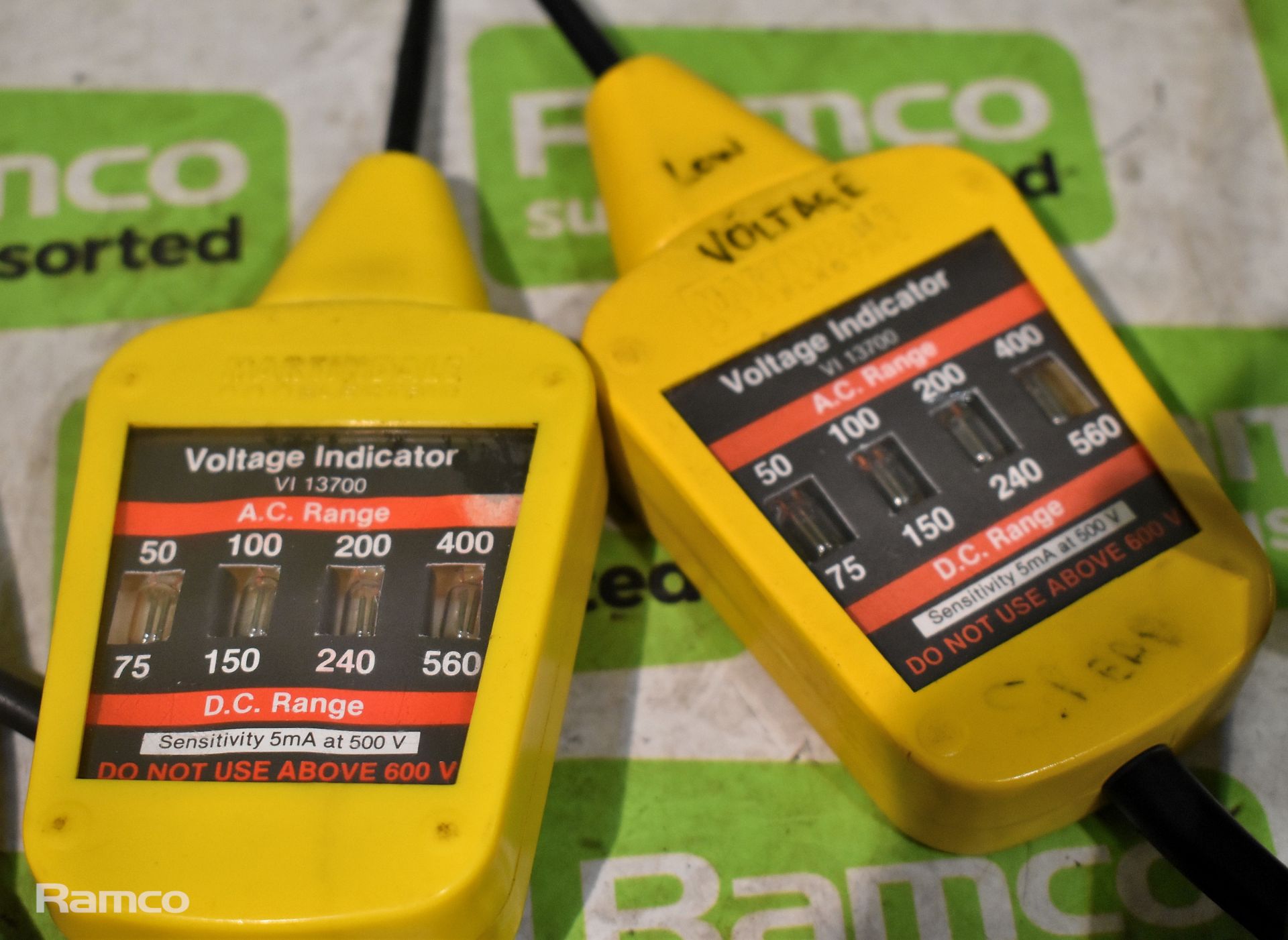 3x Martindale VI 13700 safety voltage indicators