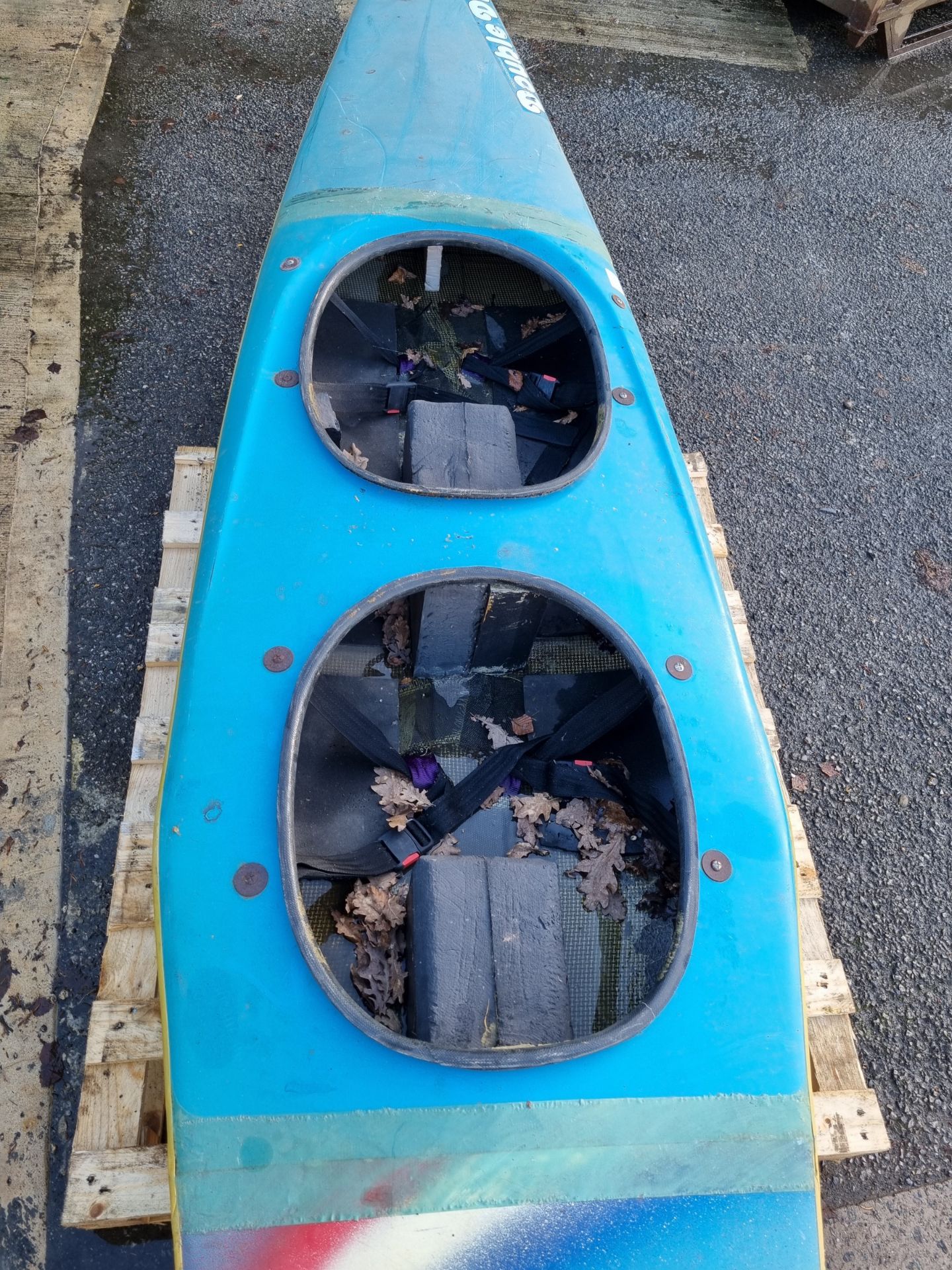 Double Dutch 2 person kayak - approx dimensions: 450x80x30cm - Image 4 of 4