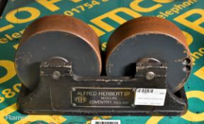 Alfred Herbert Ltd pipe roller