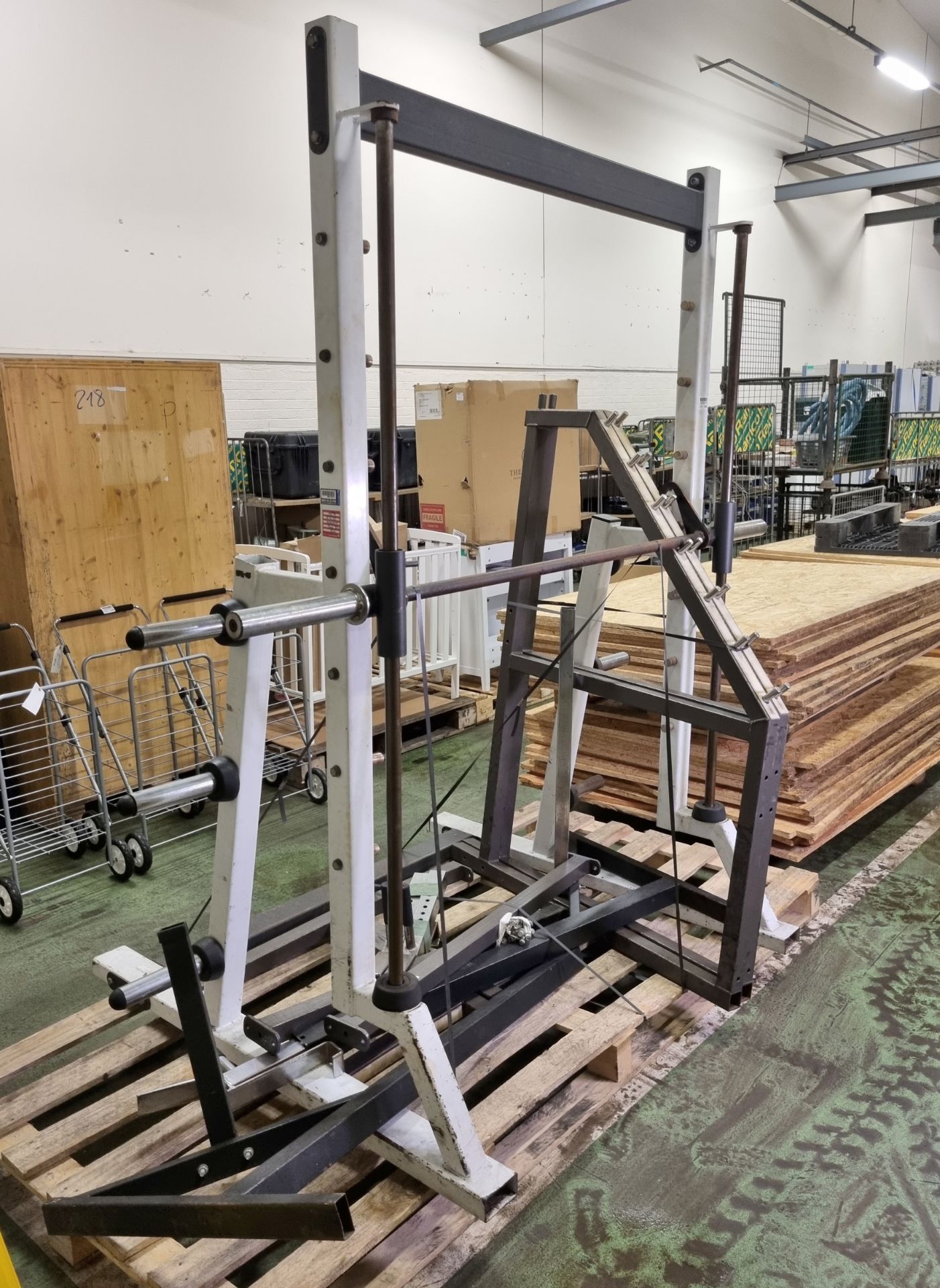 Power rack - unbranded (disassembled - sold as seen in pictures) & Smith machine - Image 2 of 10