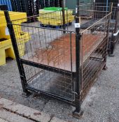 Black collapsible mesh Stillage - L134 x W95 x H28cm