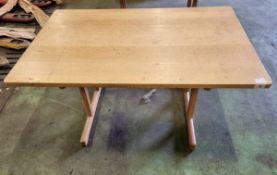Fredericia Stolefabrik, Design Mogensen, Model no 6289, Wooden table - L150 x W97 x H72cm