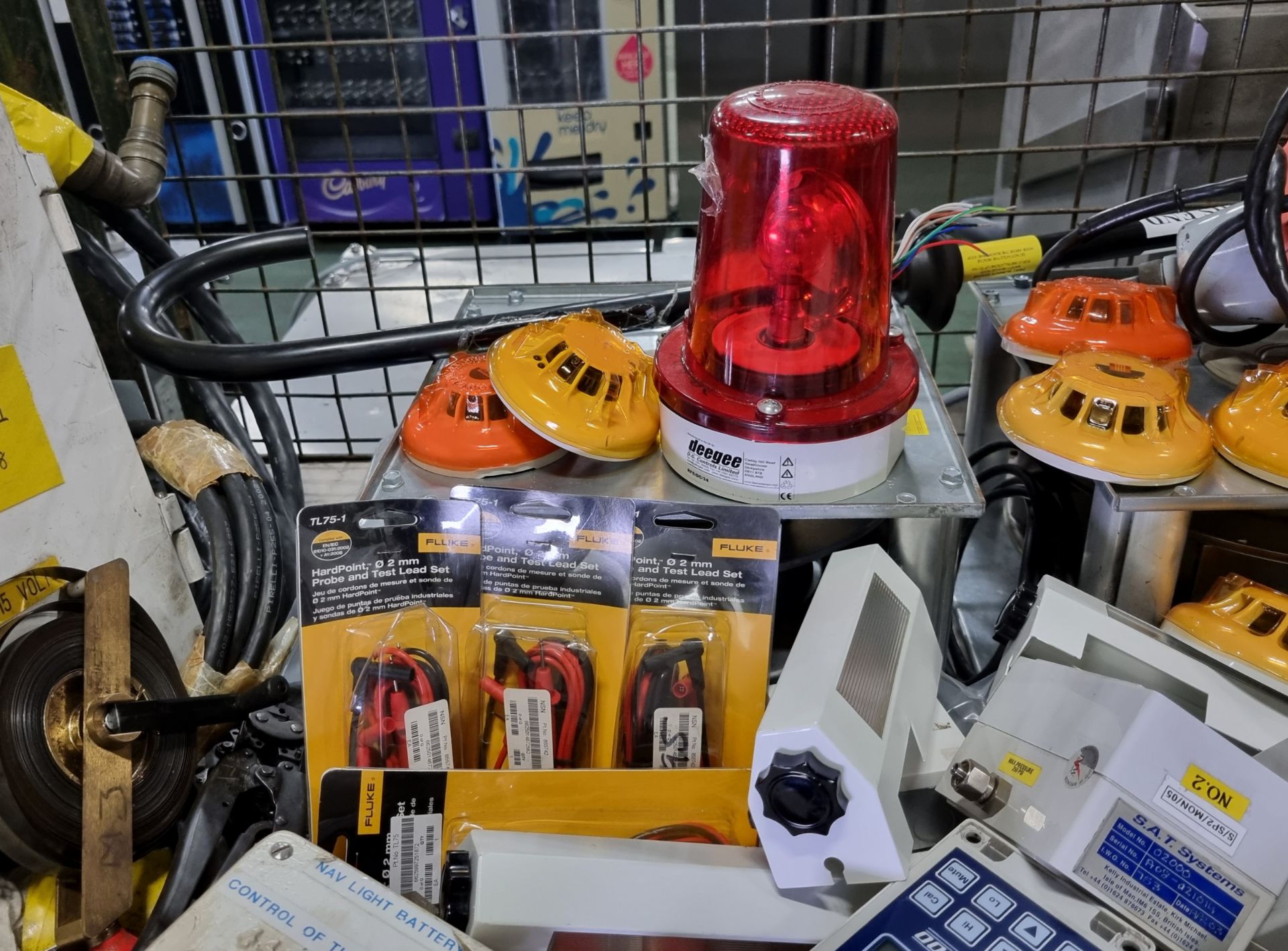 Electrical spares to include various switch boxes, smoke alarms and fan units, Fluke probes - Image 5 of 7