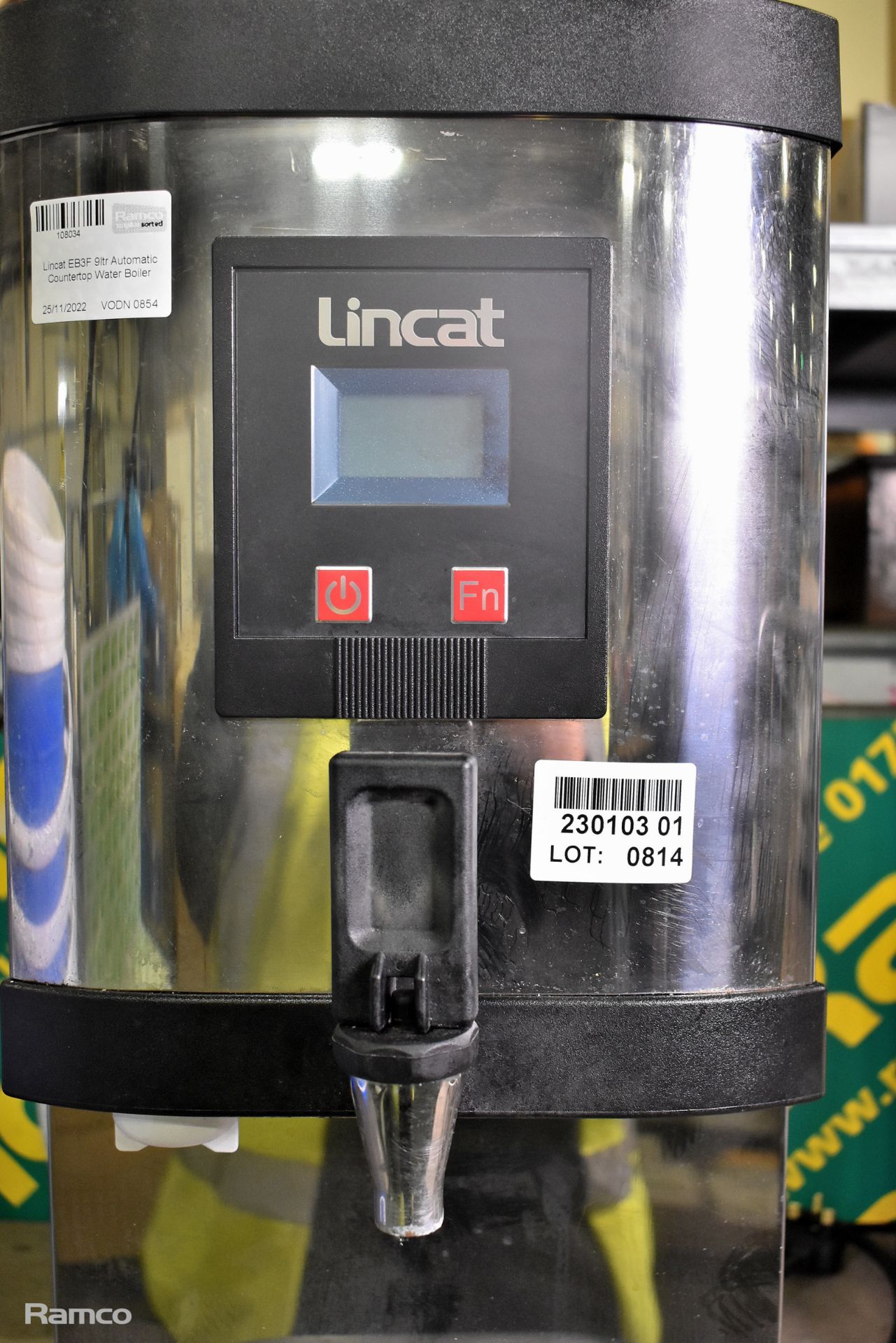 Lincat EB3F 9ltr Automatic Countertop Water Boiler - Image 2 of 4