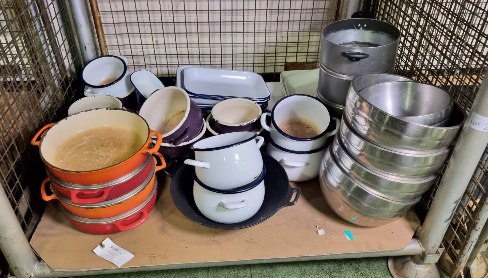 Cookware - various oven dishes - Image 2 of 6