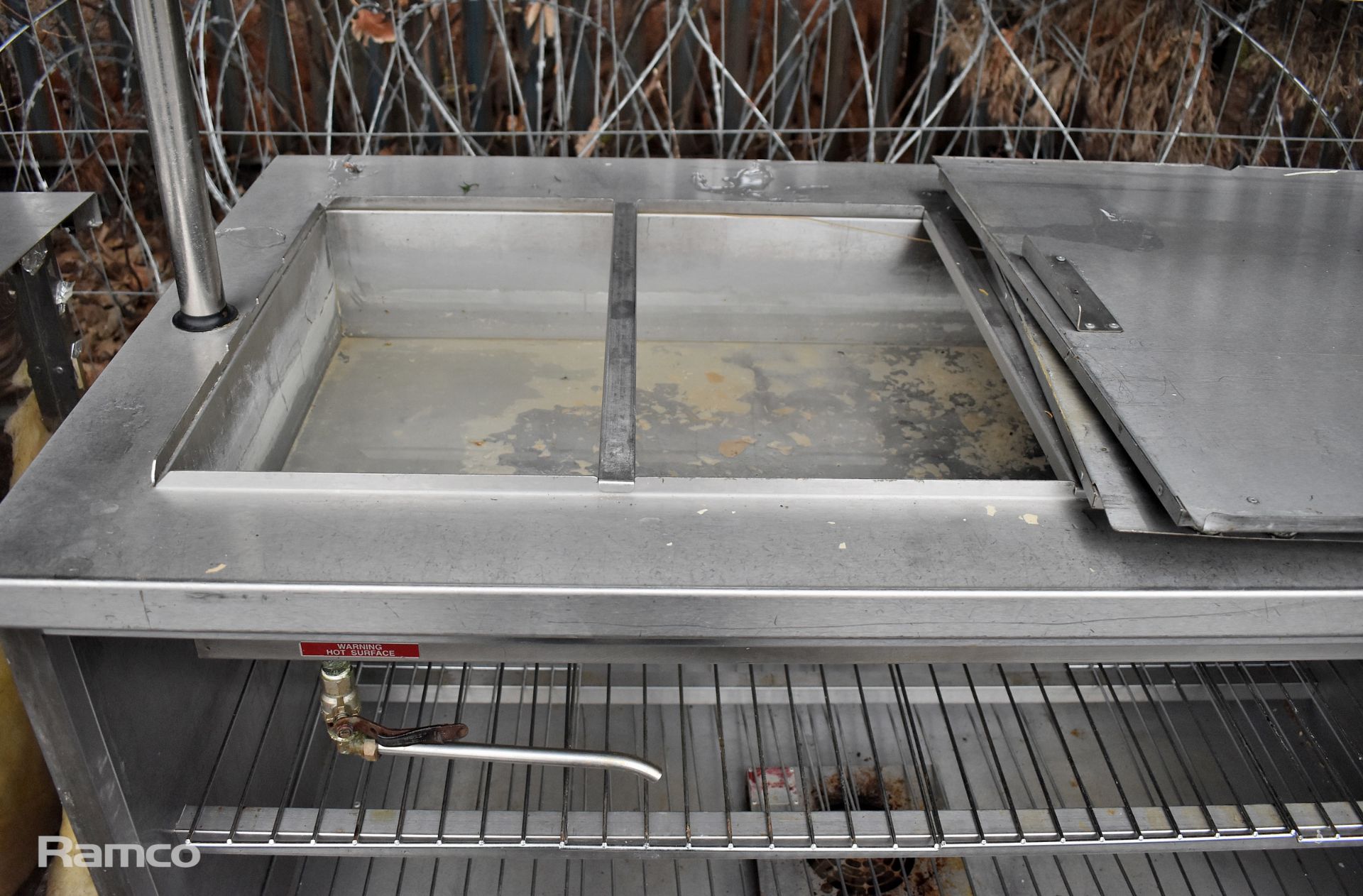 Moffat stainless steel bain marie with heated gantry - L155 x W80 x H132cm - Image 13 of 17