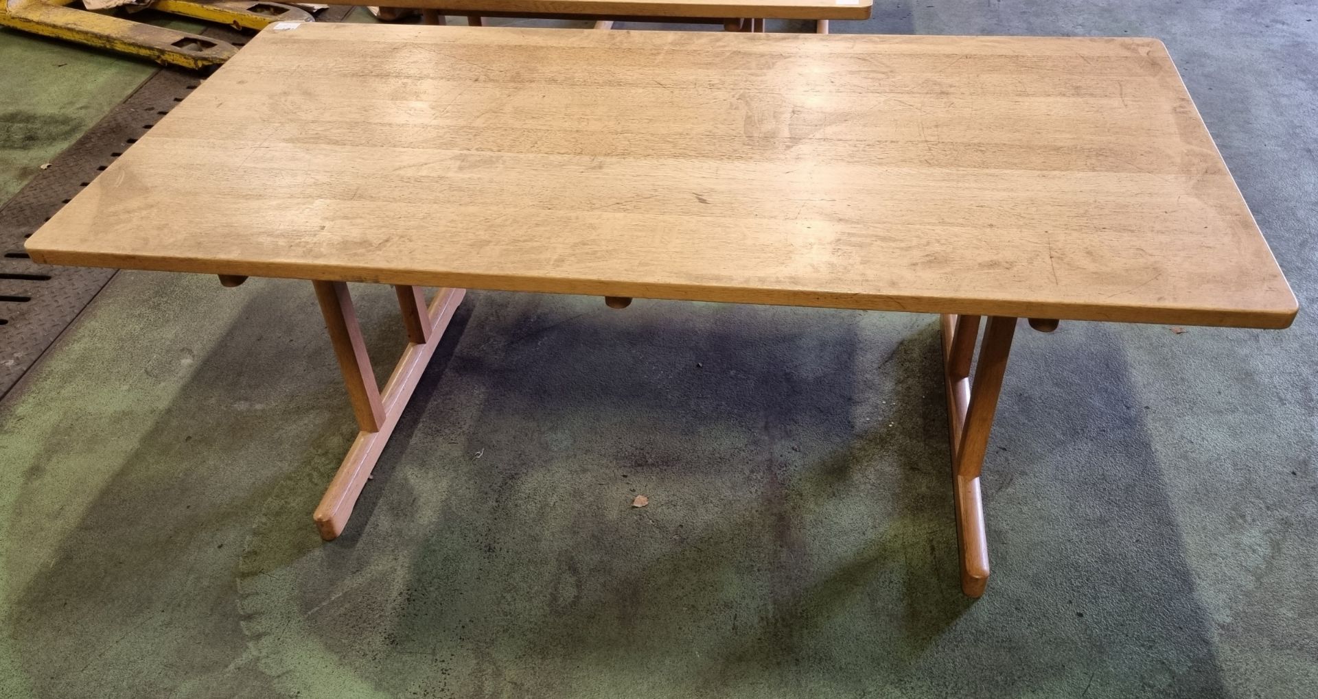 Fredericia Stolefabrik, Design Mogensen, Model no 583, Wooden table - L195 x W97 x H70cm