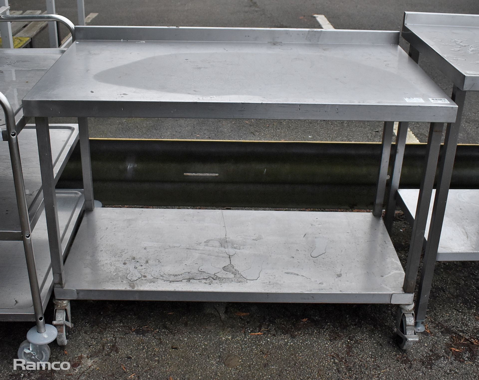 Stainless steel table with shelf on wheels - 70x120x90cm