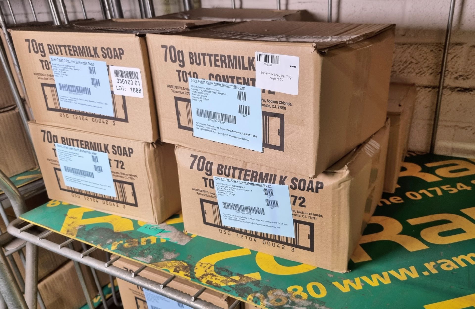 8x boxes of Buttermilk soap bar 70g - 72 units per box - Image 2 of 3