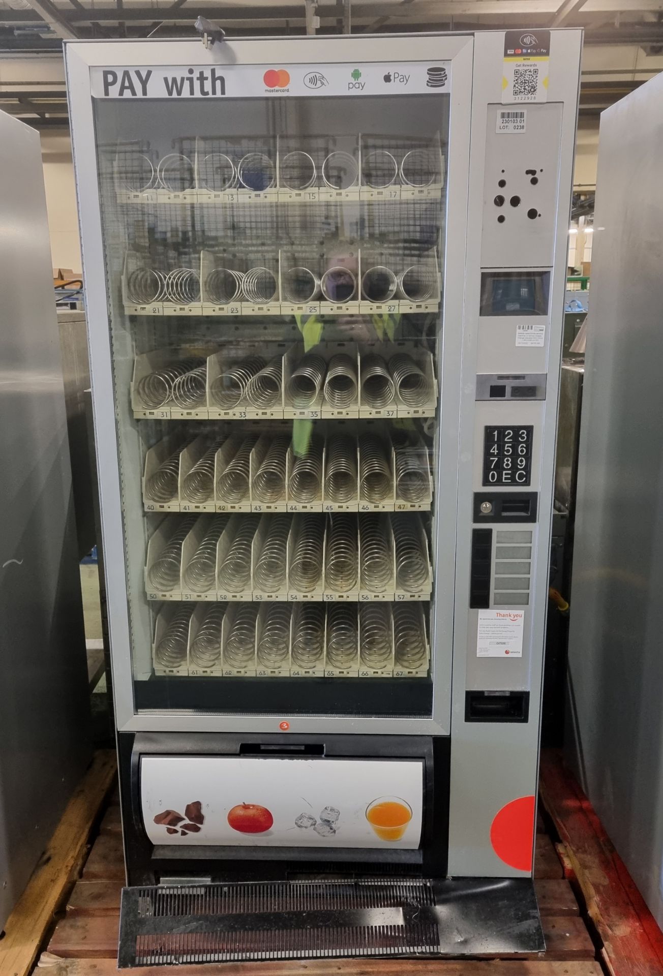Selecta necta Drinks vending machine, in various models - Change operated 230V 50Hz