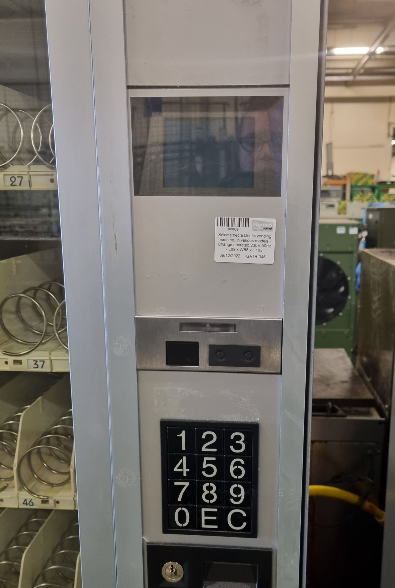 Selecta necta Drinks vending machine, in various models - Change operated 230V 50Hz - Image 2 of 4