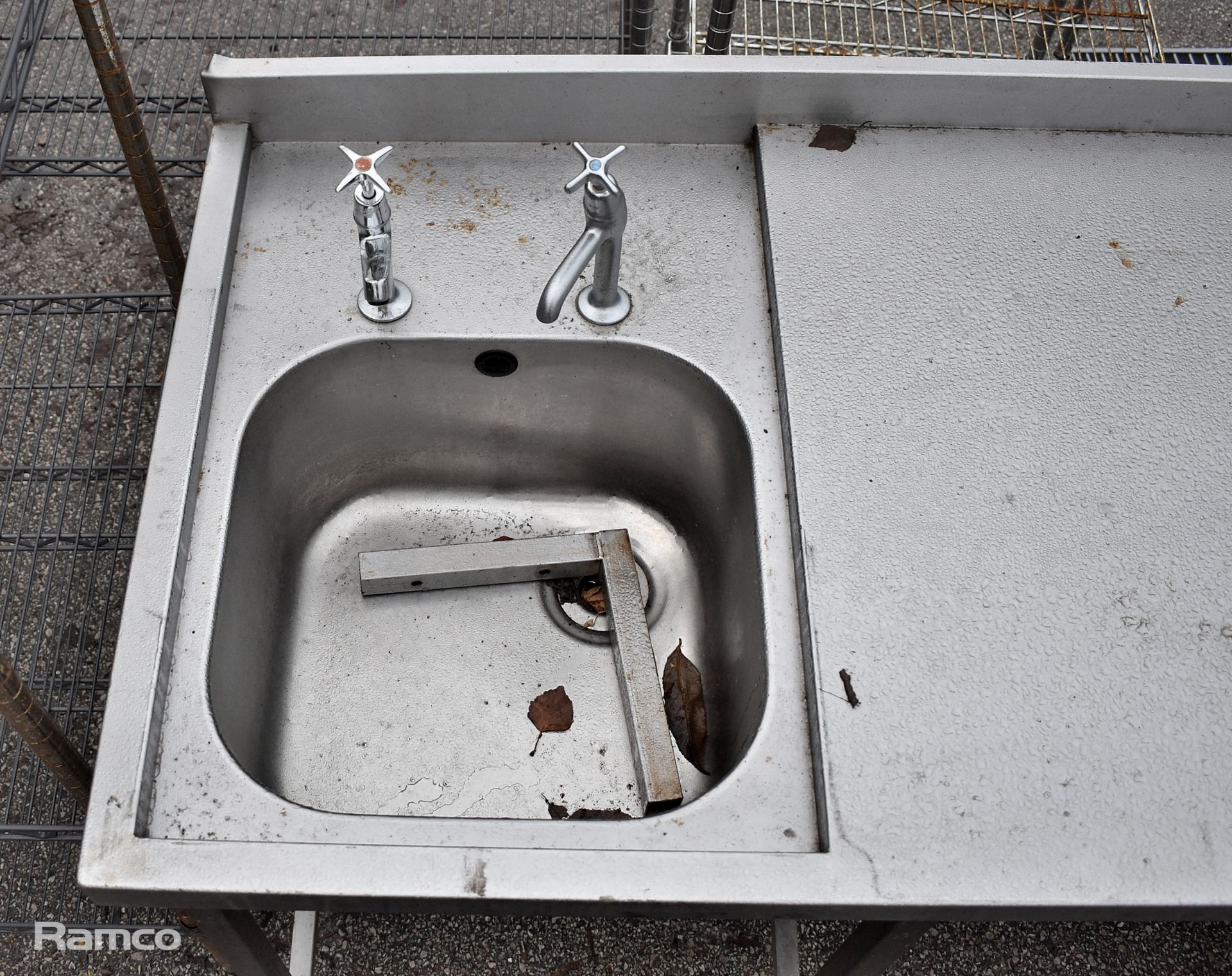 Stainless steel sink unit with upstand - dimensions: 130x70x96cm - Image 3 of 4