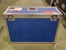 Sony KDL-32EX310 32 inch LCD screen & flight case