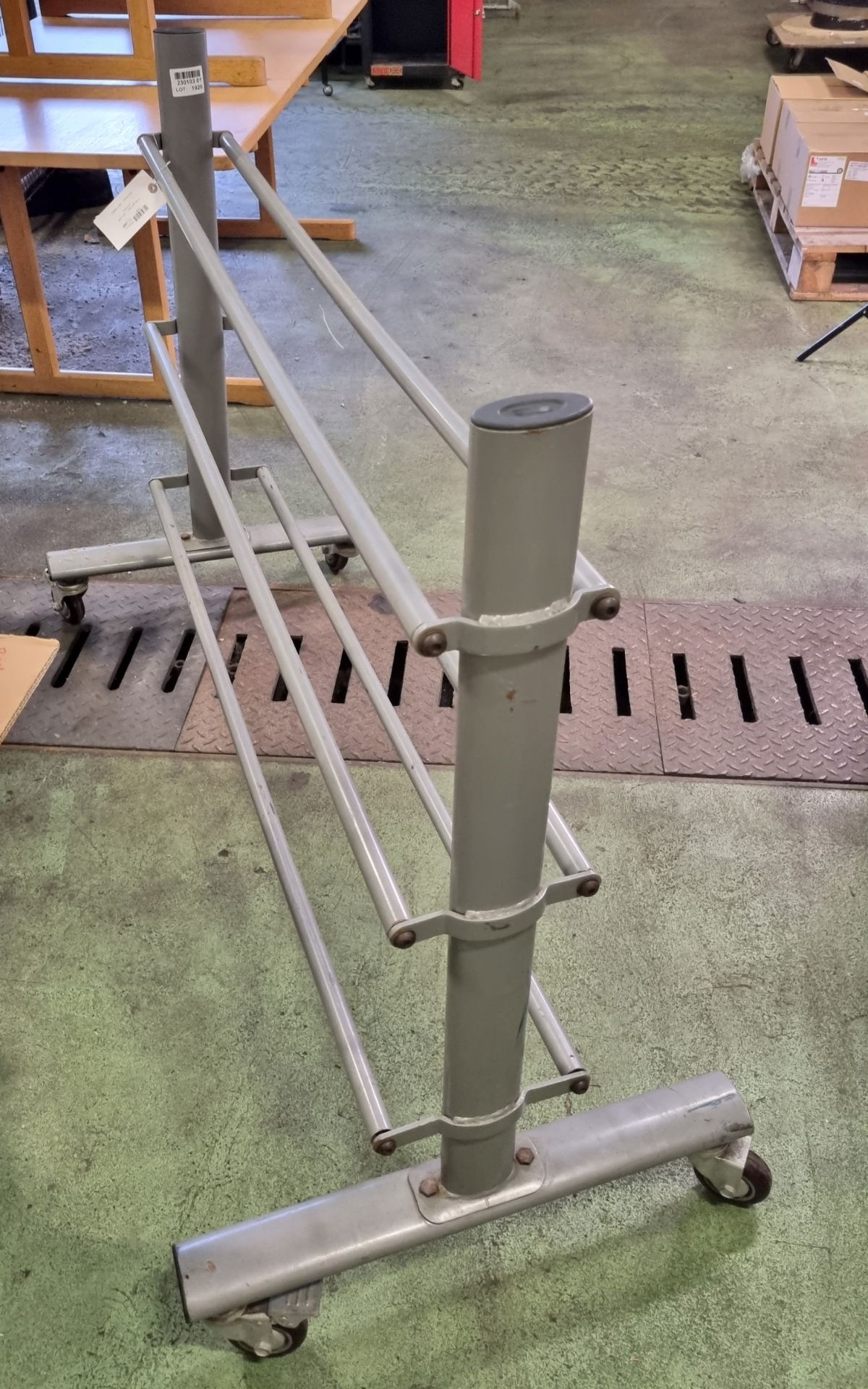 3 Tier gym rack trolley - L148 x W65 x H105cm - Image 3 of 3