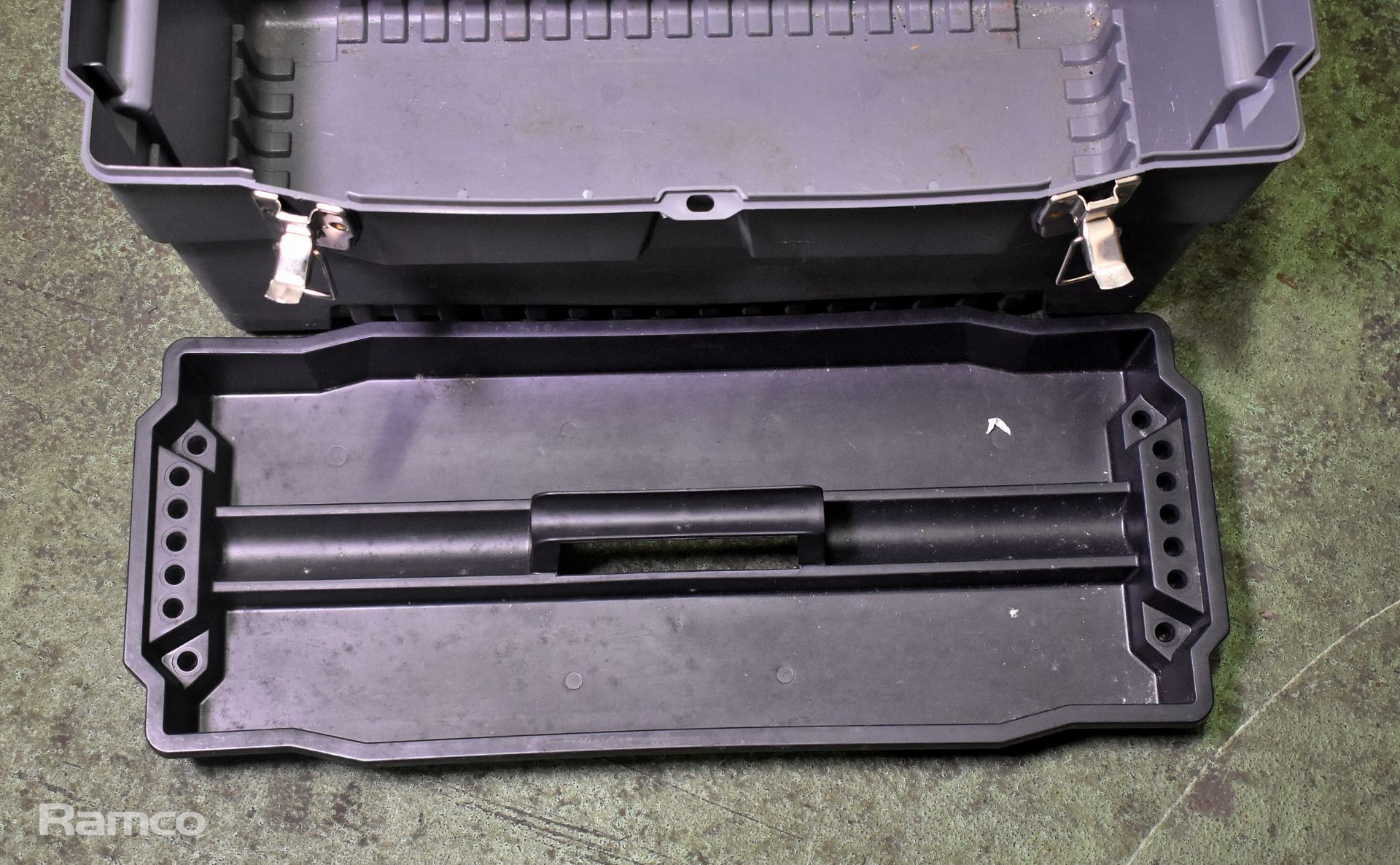 Stack-On grey plastic tool box - 25x60x30cm - Image 2 of 3