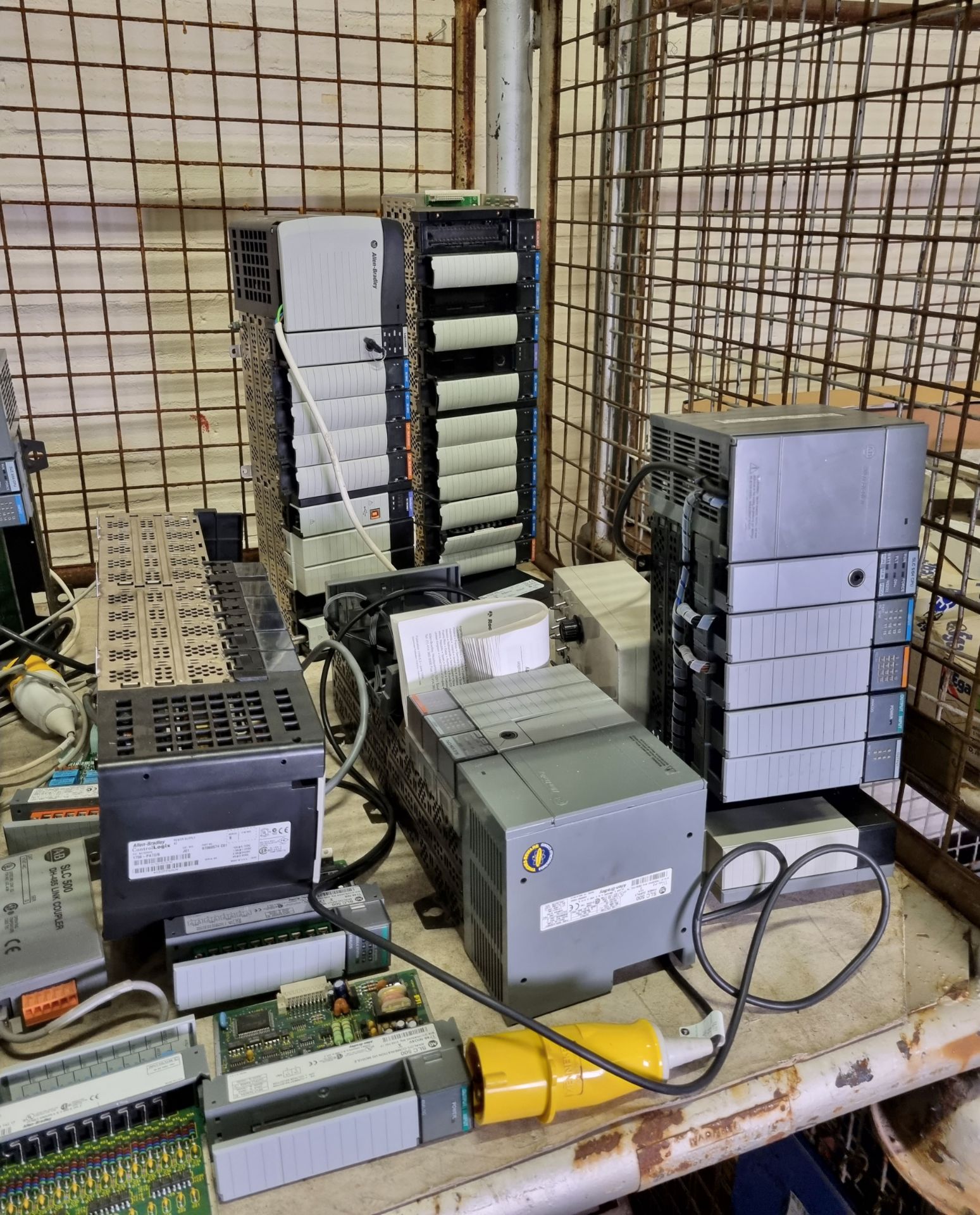 Allen-Bradley SLC 500 power supply racks and multiple types of input modules - Image 2 of 6