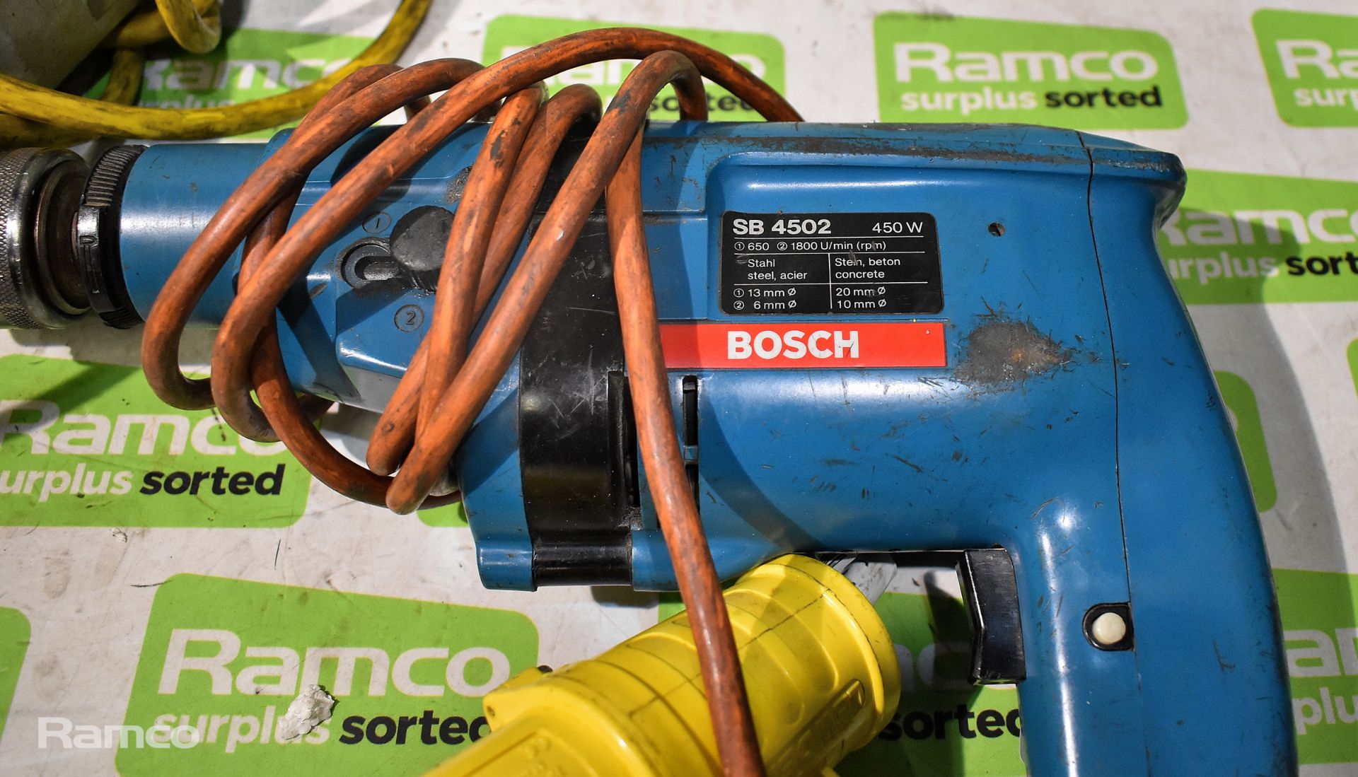 Empower Training Services Ltd 1111 110V drill, Bosch SB4502 450W 110V drill, Bosch 1180.7 600W 110V - Image 2 of 7