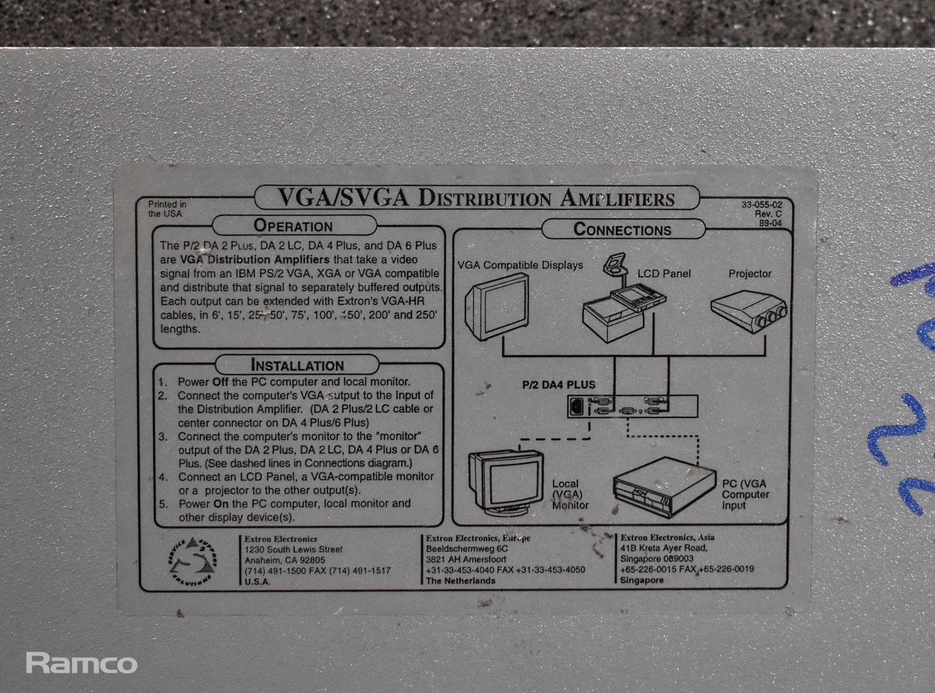 Extron P/2 DA 6 Plus VGA distribution amplifier/splitter - in flight case - Image 3 of 5