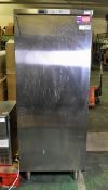 Electrolux R04FSF4 single door upright freezer - 70x63x177cm