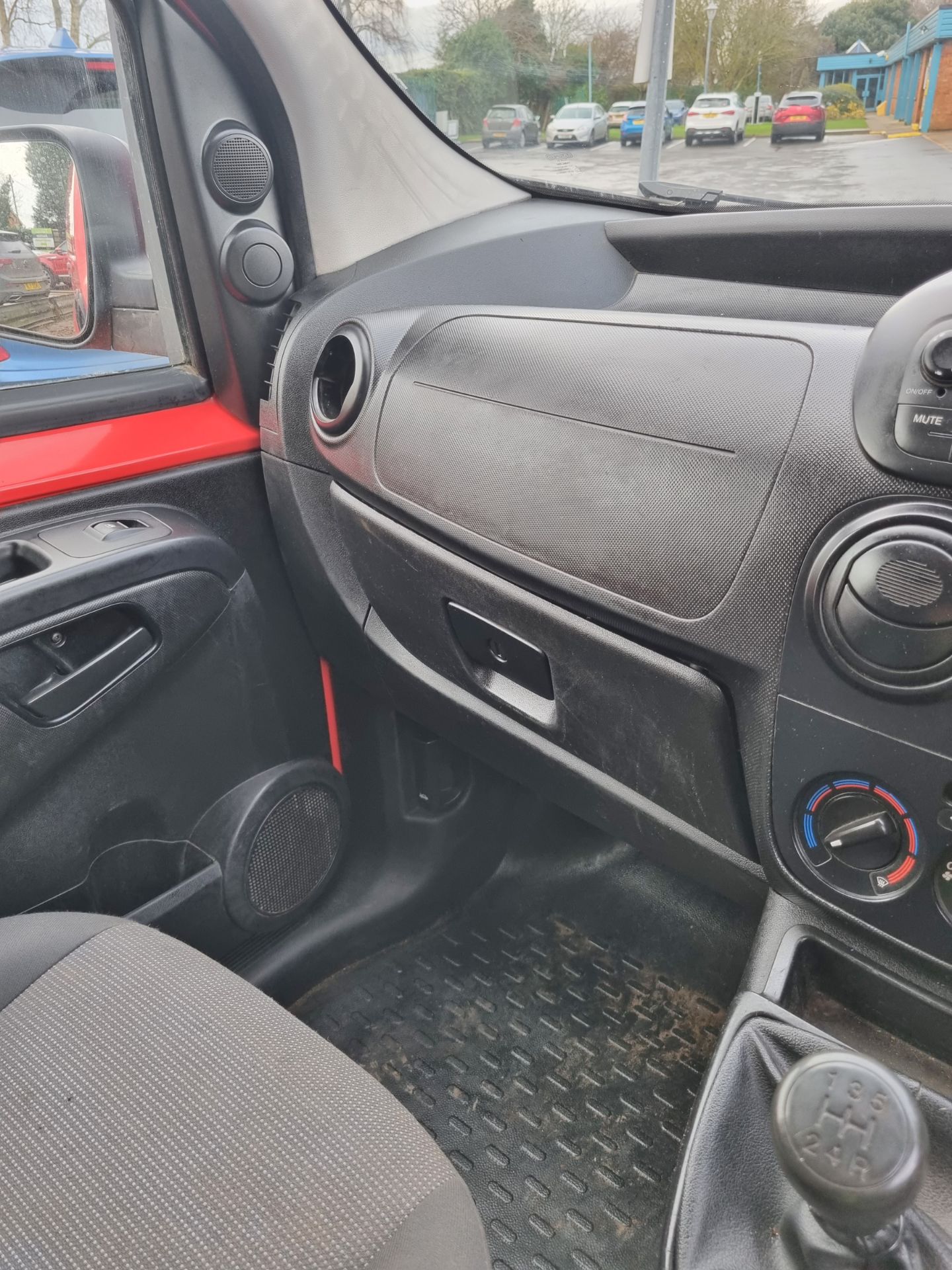 Peugeot Bipper S HDI 1.4L panel van - 81,716 miles - red - 2 seats - LGV for tax - 2011 plate - Bild 13 aus 34