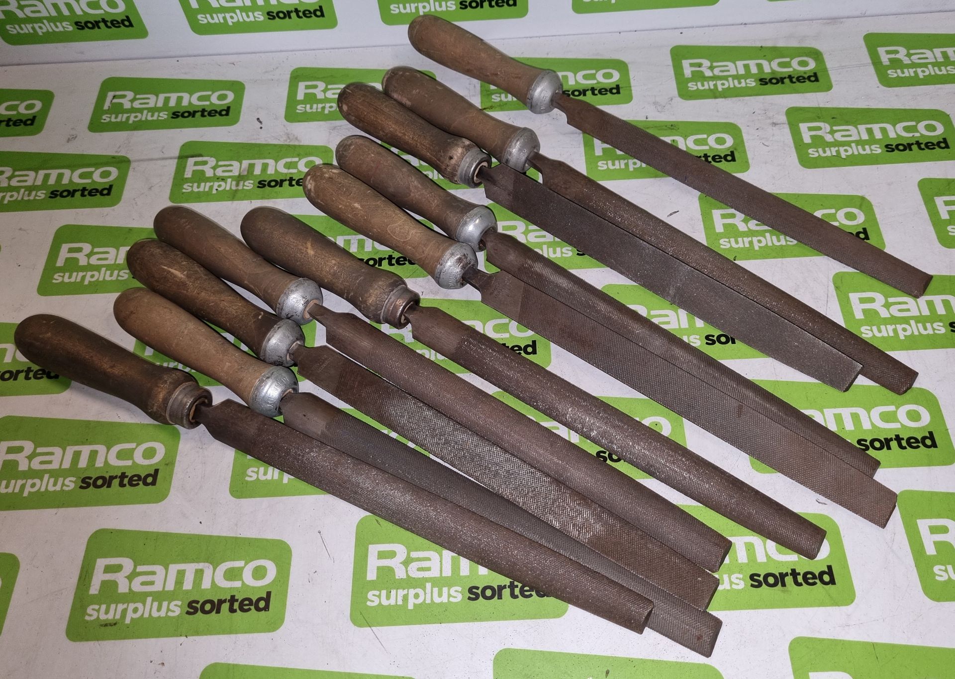 10x 250mm half round hand files with wooden handles