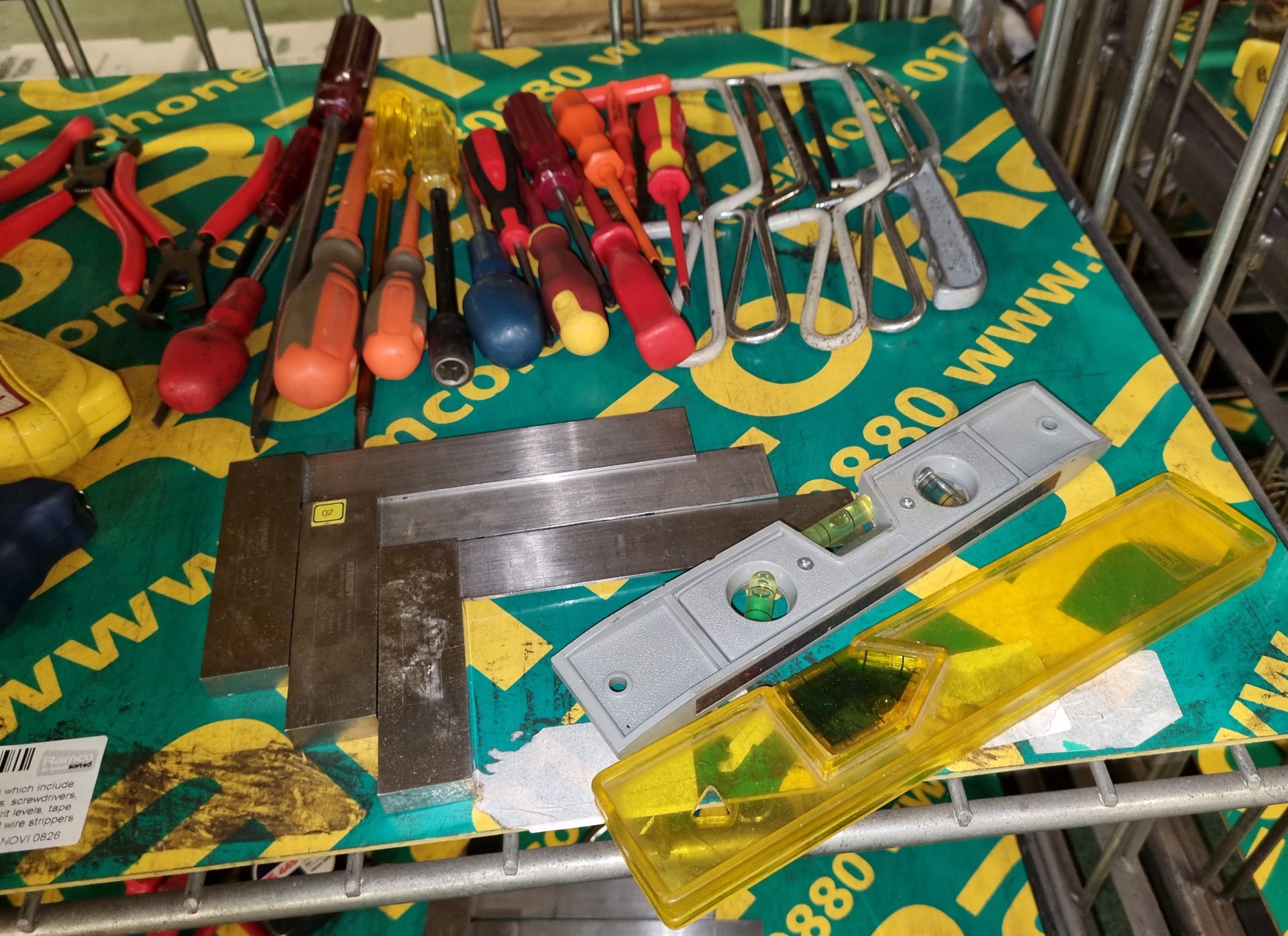Hand tools - grips, cutters, screwdrivers, squares, spirit levels, tape measures, wire strippers - Image 2 of 4