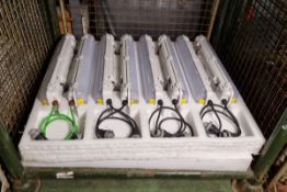8x Blakley Light assemblies - 2x green cable FLORI-67/4P/67w/LED/EMER/4C, 6x Black cable