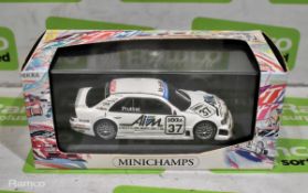 Minichamps Paul’s Model Art Mercedes – DTM – AIM Motorsports - Prutirat - 1:43 metal model car
