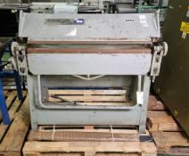 Edwards Truefold 600 sheet metal folding machine - L1400mm