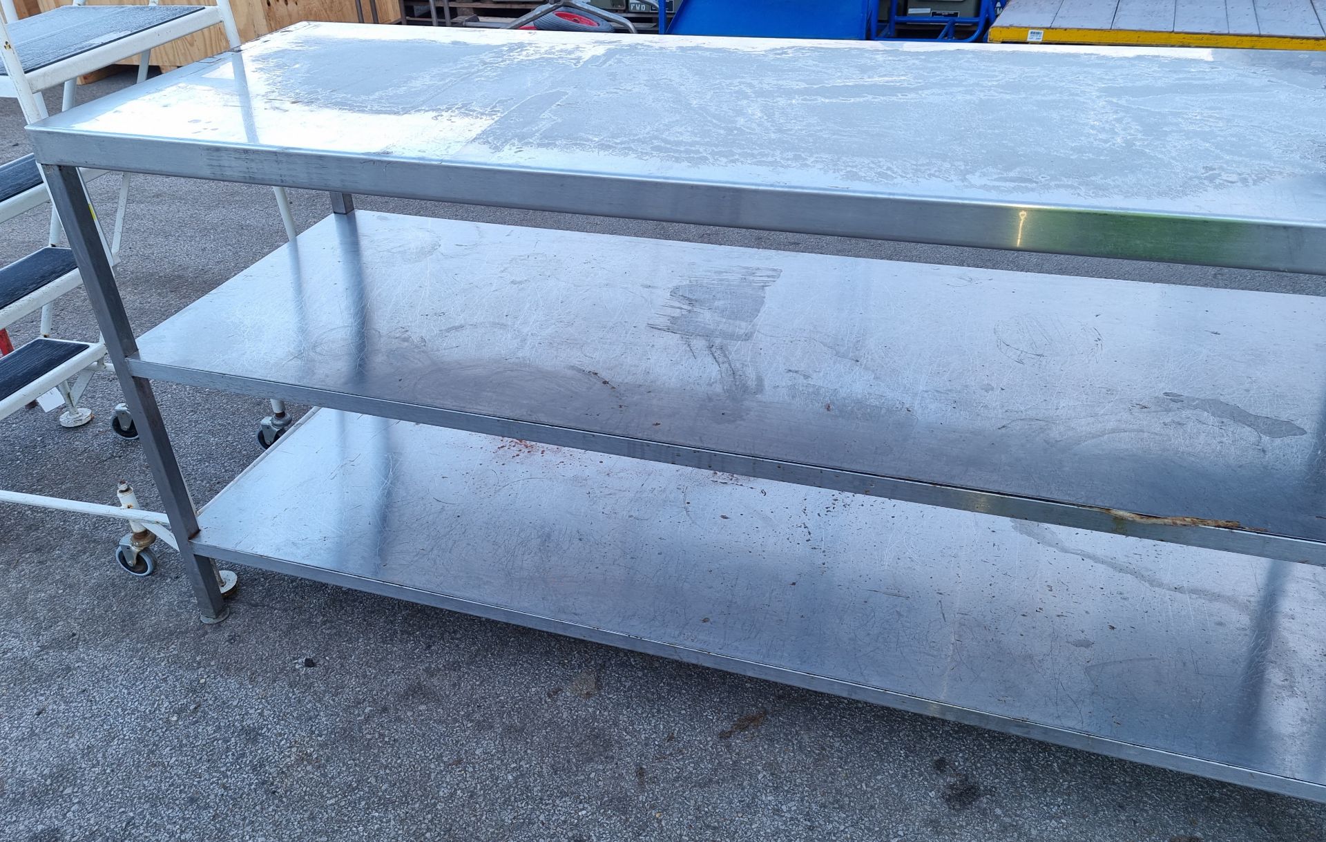Stainless steel work table with 2 bottom shelves - dimensions: 180x65x90cm - Bild 3 aus 3