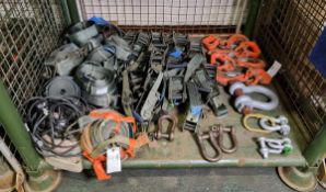 Lifting equipment inc,Hook's, large/small couplings - 7 units total, Green ratchet straps