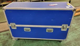 Blue padded wheelie flight case - 147x53x100cm