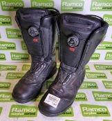 Rosenbauer safety boots UK8