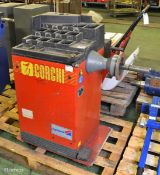 Corghi EM 73 wheel balancing machine