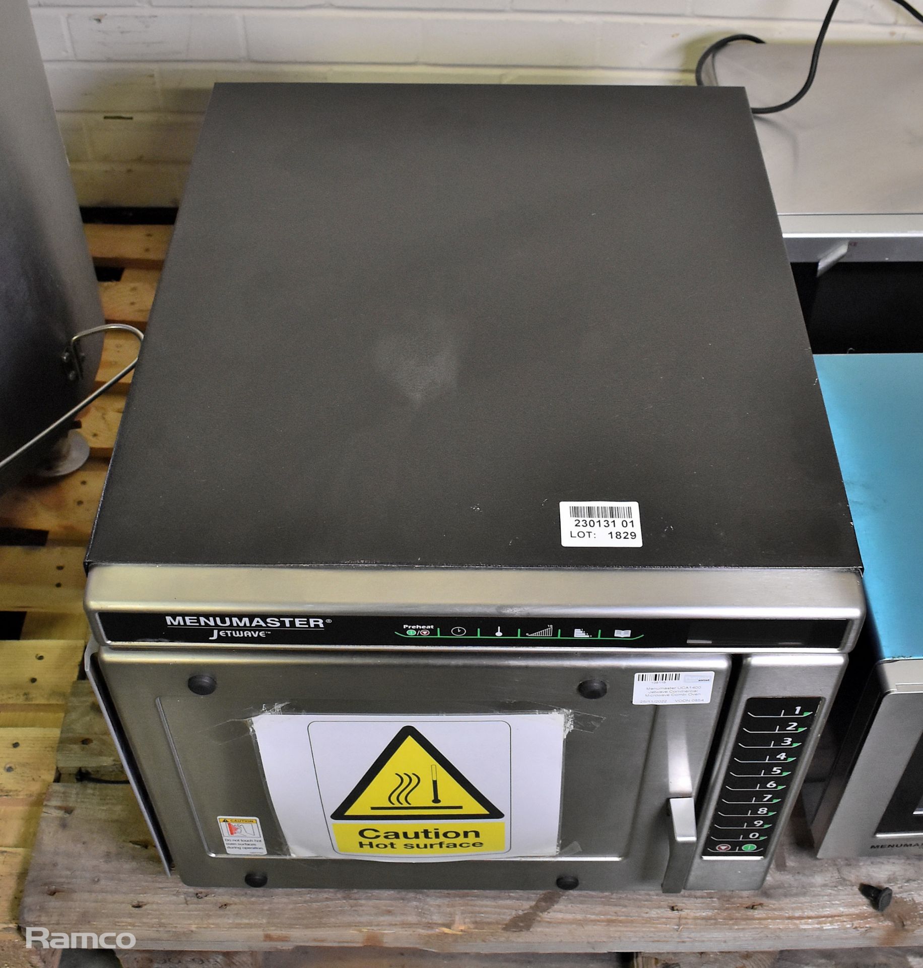 Menumaster UCA1400 Jetwave Commercial Microwave Combi Oven - Image 4 of 4