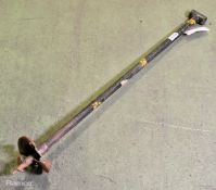 Small manual hand post drill auger