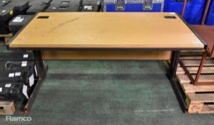 Wooden office desk (metal frame & legs) - L1500 x D750 x H720mm