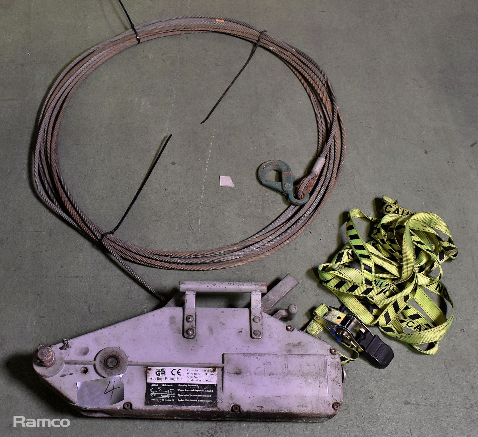 Samson wire rope winch/hoist with cable