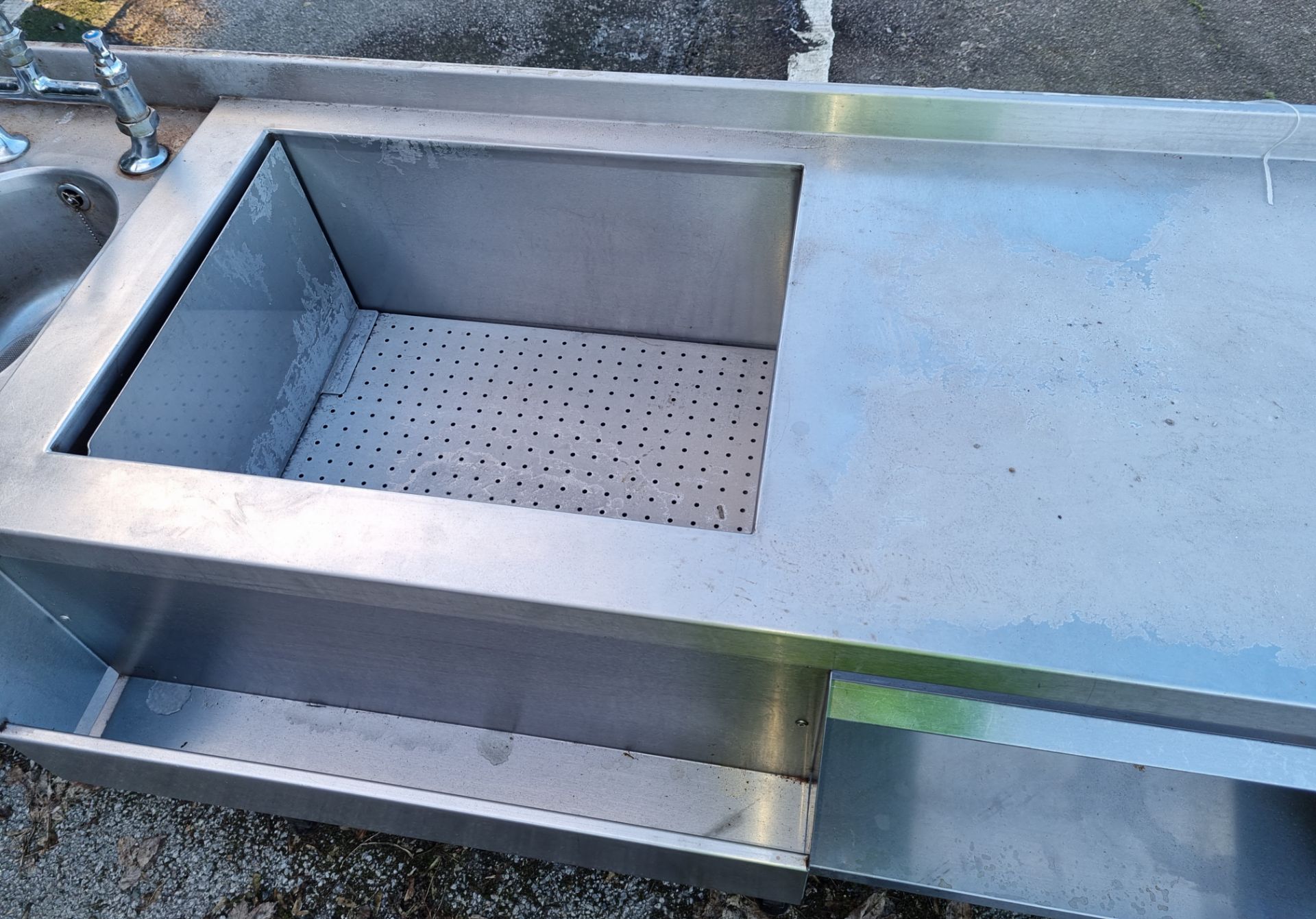 Stainless steel large multifunction wash table with double basin/sink - L2930 x D700 x H950mm - Image 3 of 4