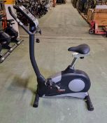 DKN AM EB Upright bike - L90 x W50 x H142cm