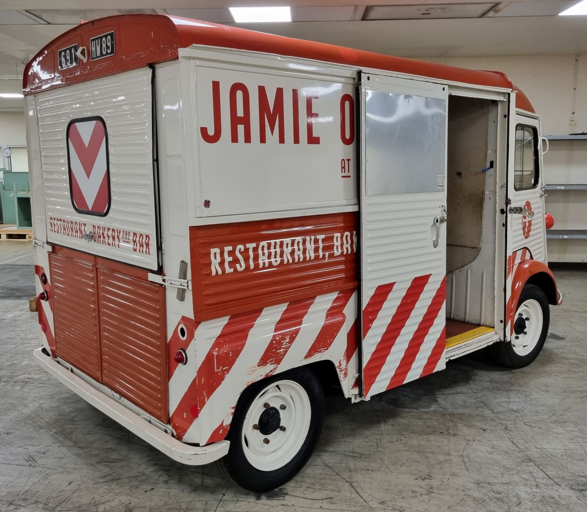 Citroen HY catering van - fantastic business opportunity - Image 32 of 36