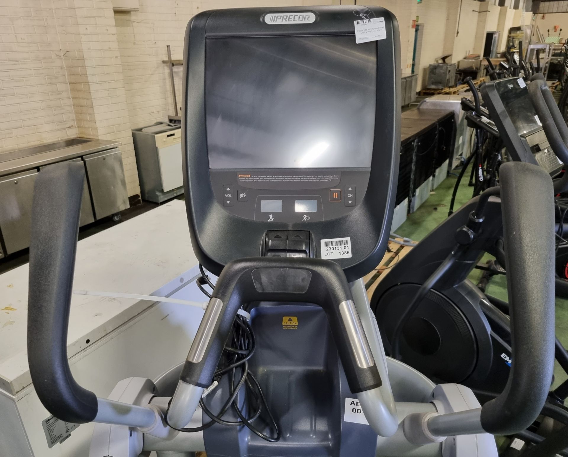 Precor 885 AMT Cross trainer - L150 x W80 x H186cm - Image 5 of 6