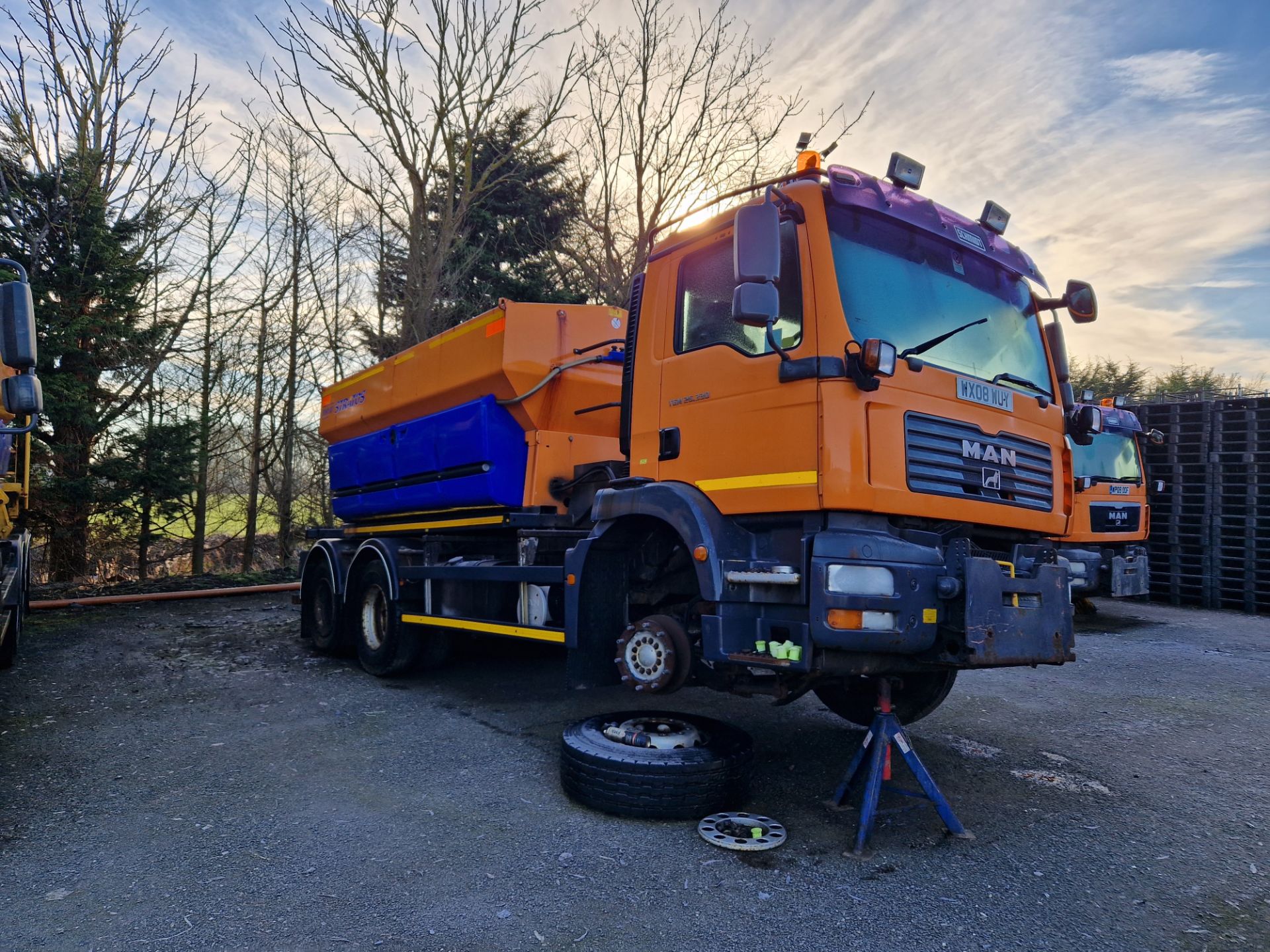 2008 (reg WX08 WUY) MAN TGM 26.330 6x4 with Schmidt Stratos 9m3 pre-wet gritter mount.